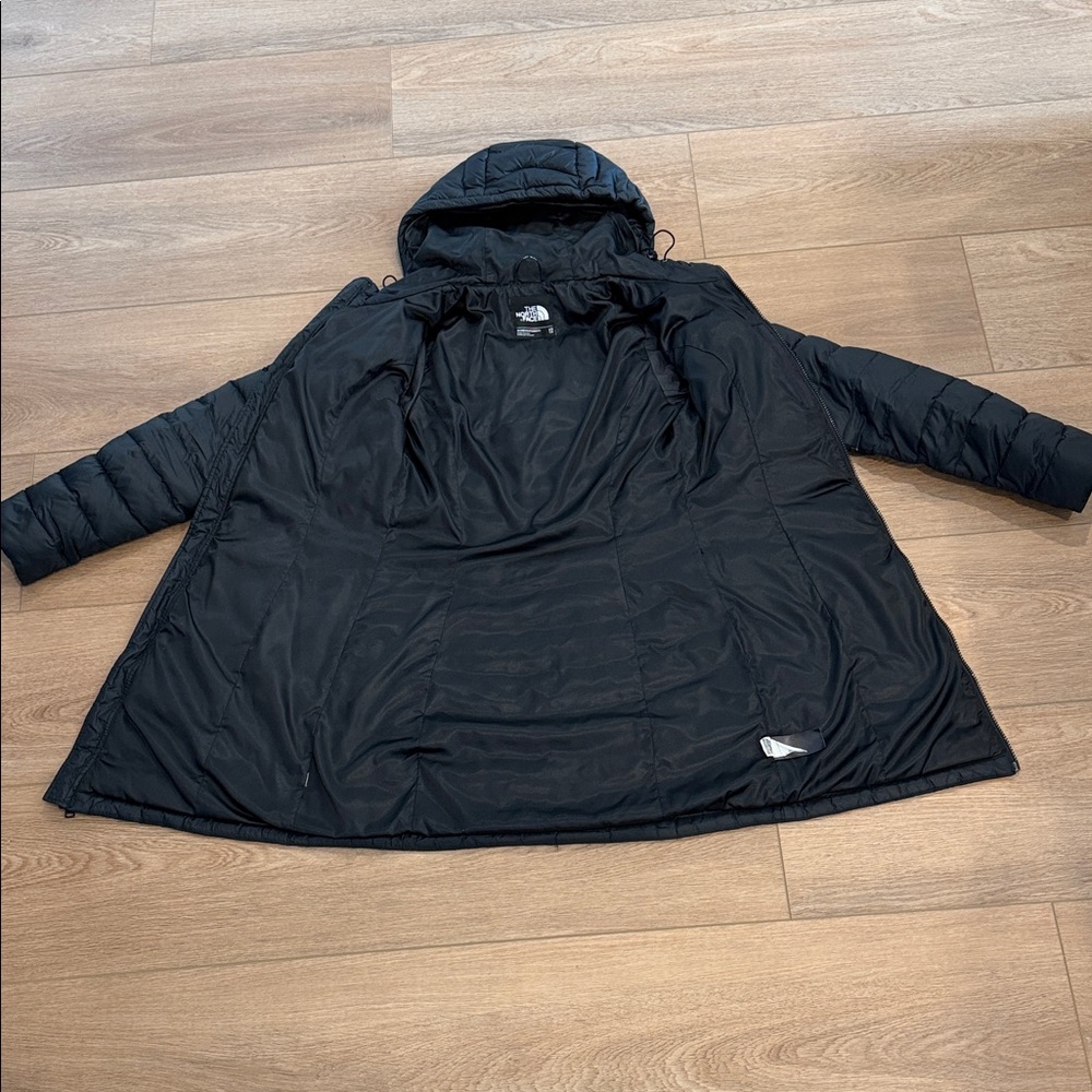 The North Face Women's Goose Down Filled Black Puffer Coat - Picture 5 of 8